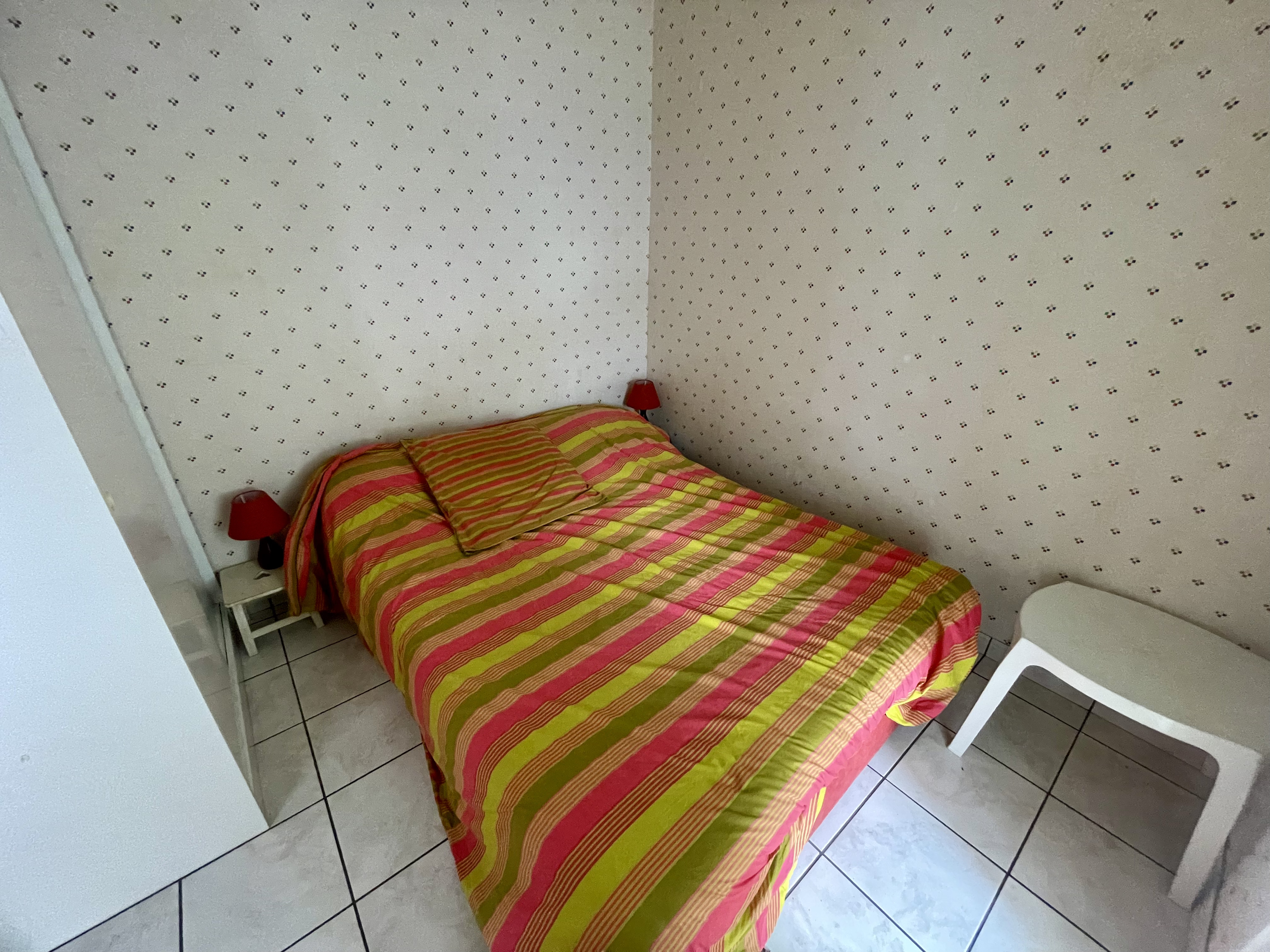 MAIS P04176